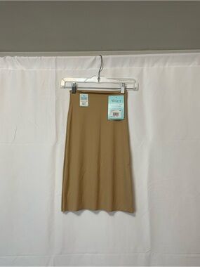 SPANX Half Slip Underskirt Beige Women’s Medium
